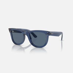 Ray-Ban Navy Wayfarer Reverse Sunglasses NWT